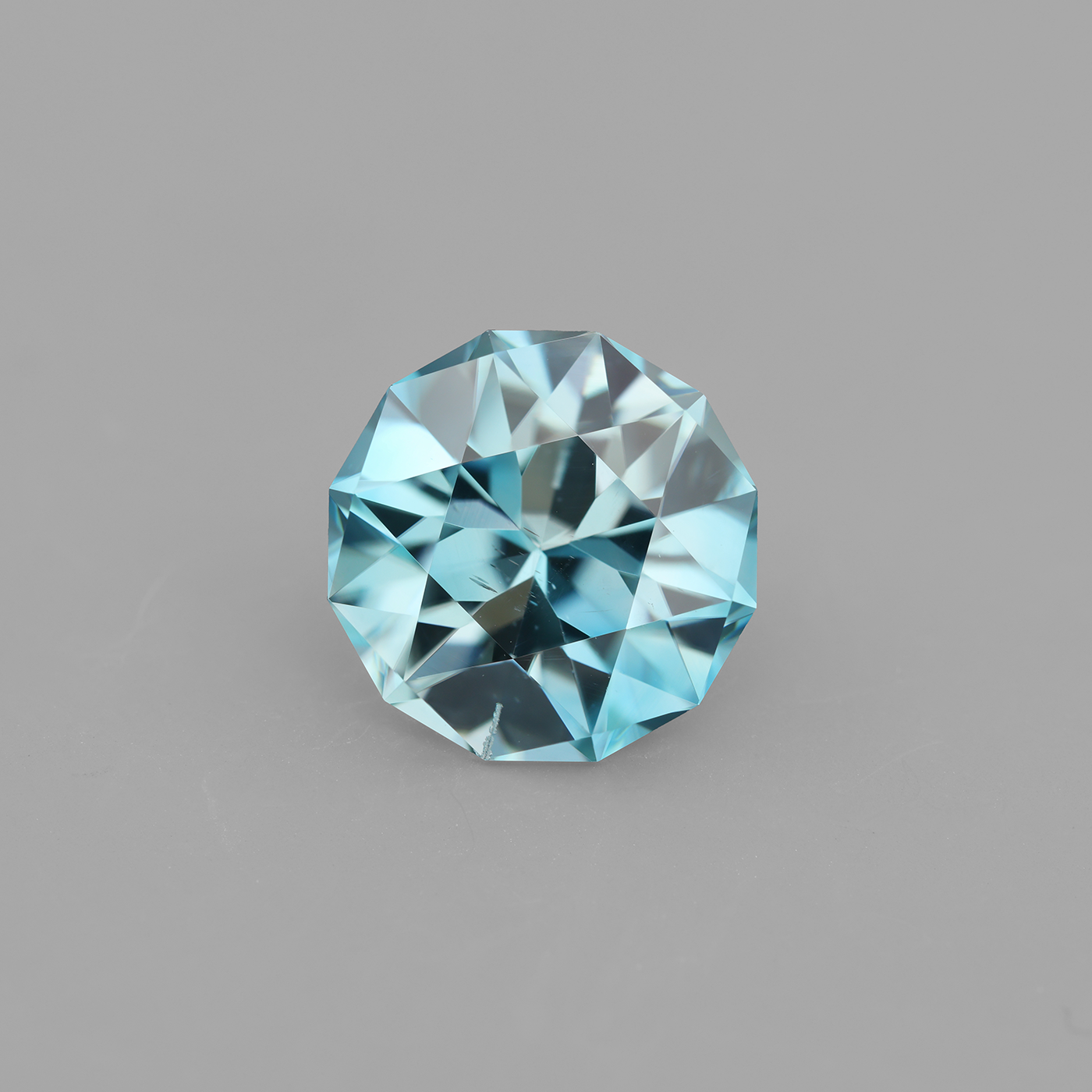 Zircon 6.68 ct