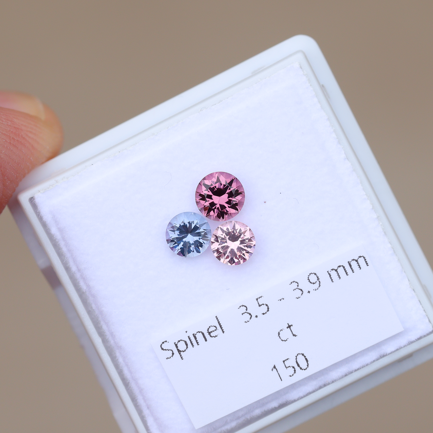 Spinel Set 3.5 - 3.9 mm