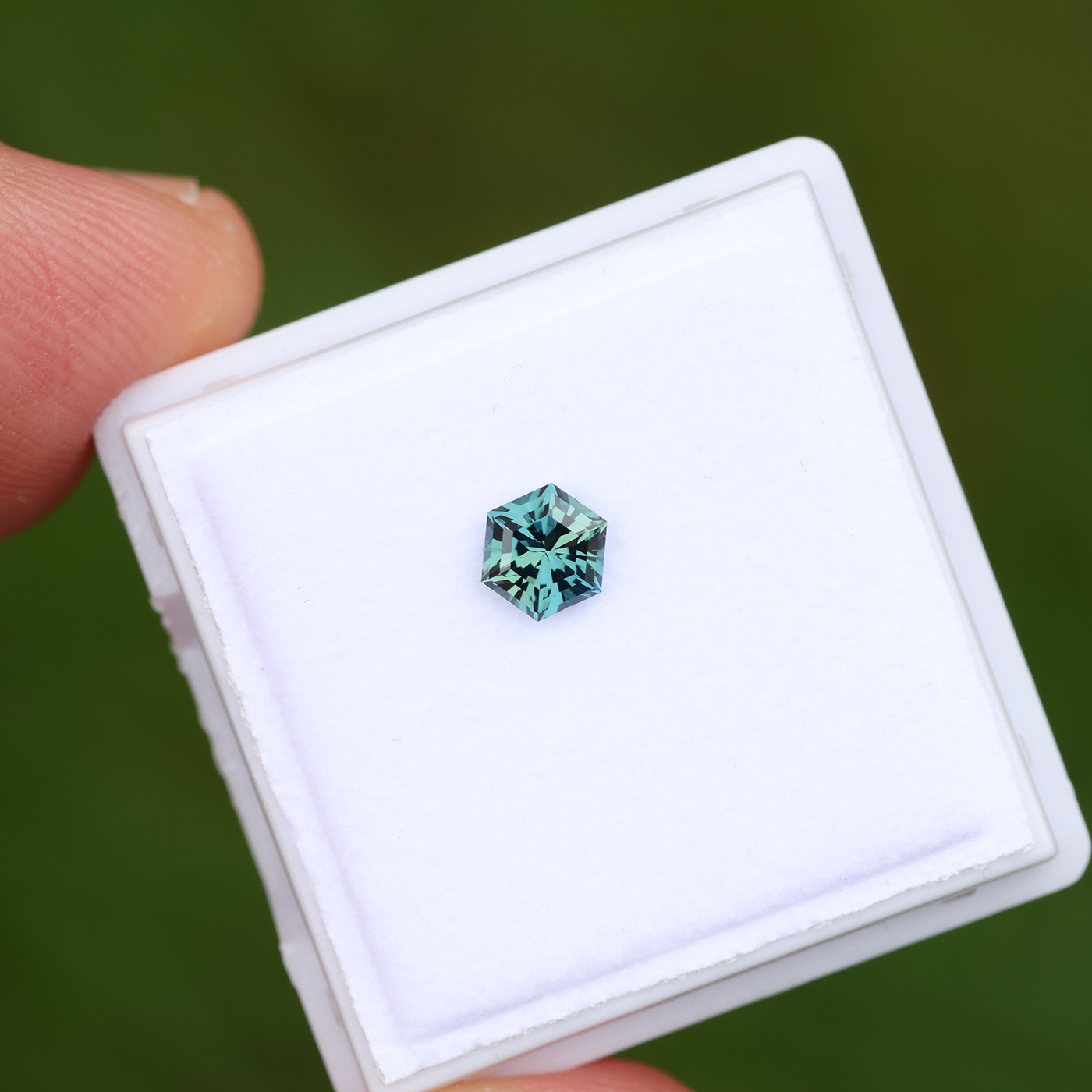 Sapphire 0.42 ct
