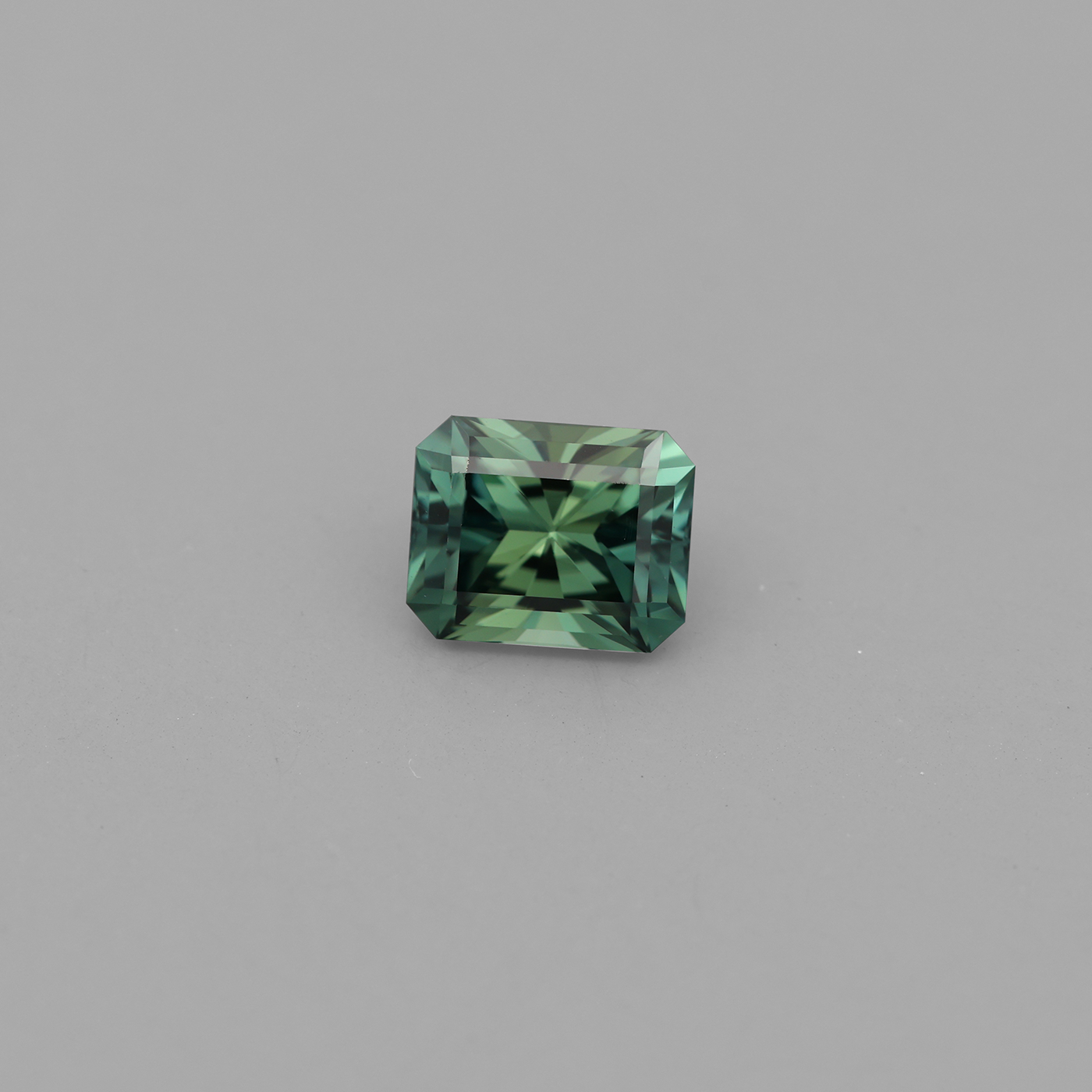 Sapphire 0.70 ct
