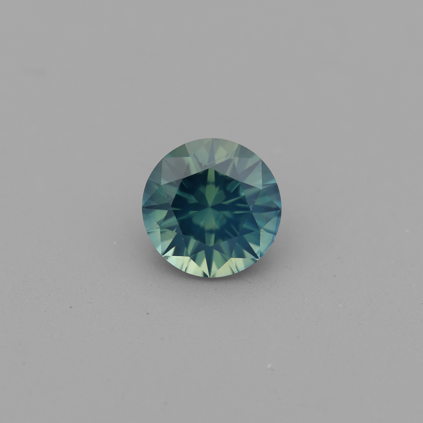 Sapphire 0.73 ct