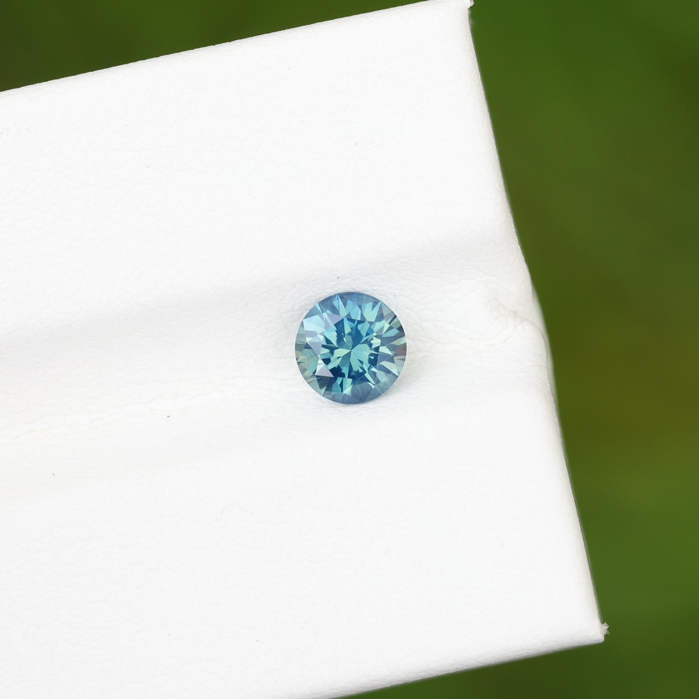 Sapphire 0.73 ct