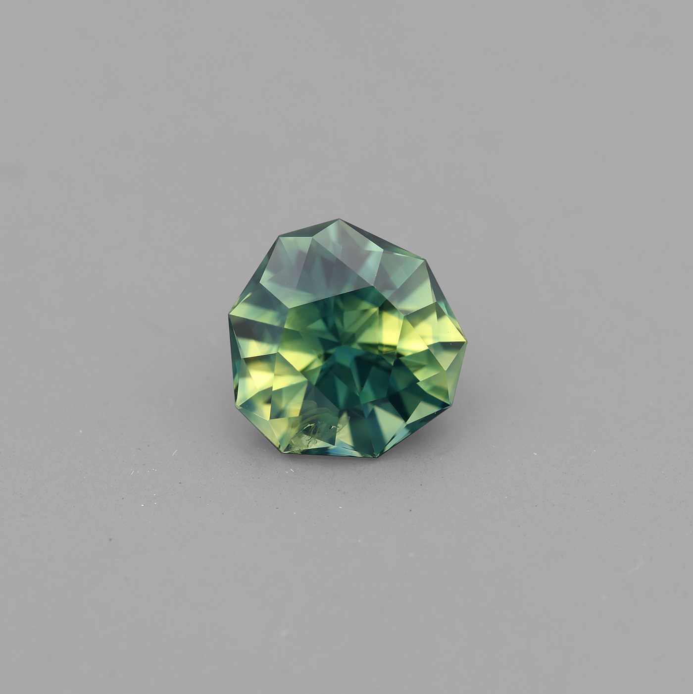 Sapphire 0.88 ct