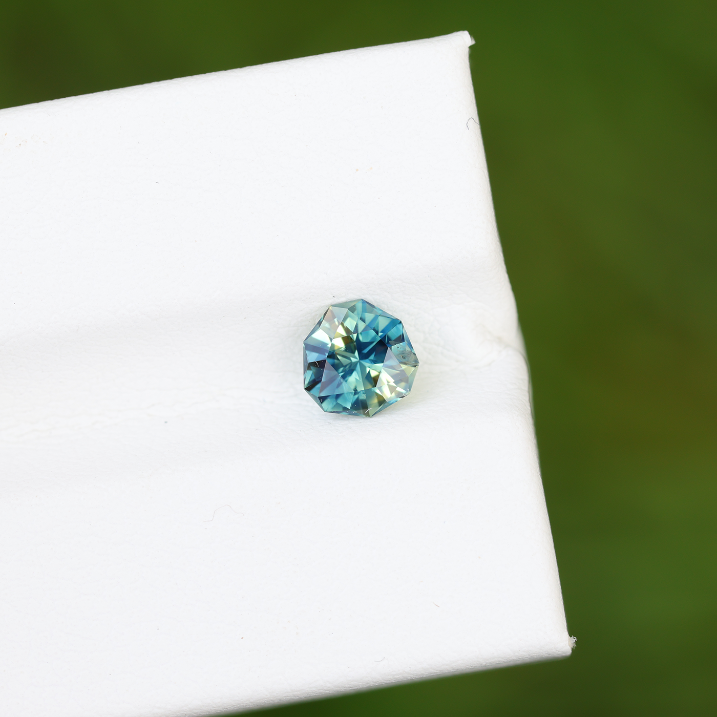 Sapphire 0.88 ct