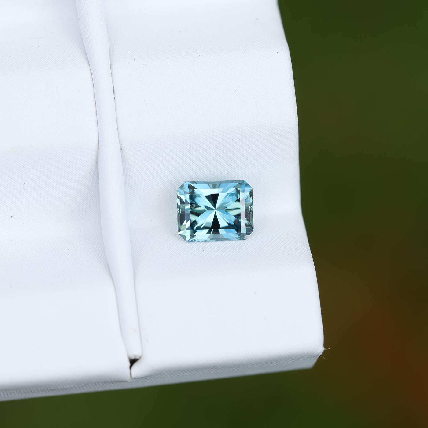 Sapphire 0.74 ct