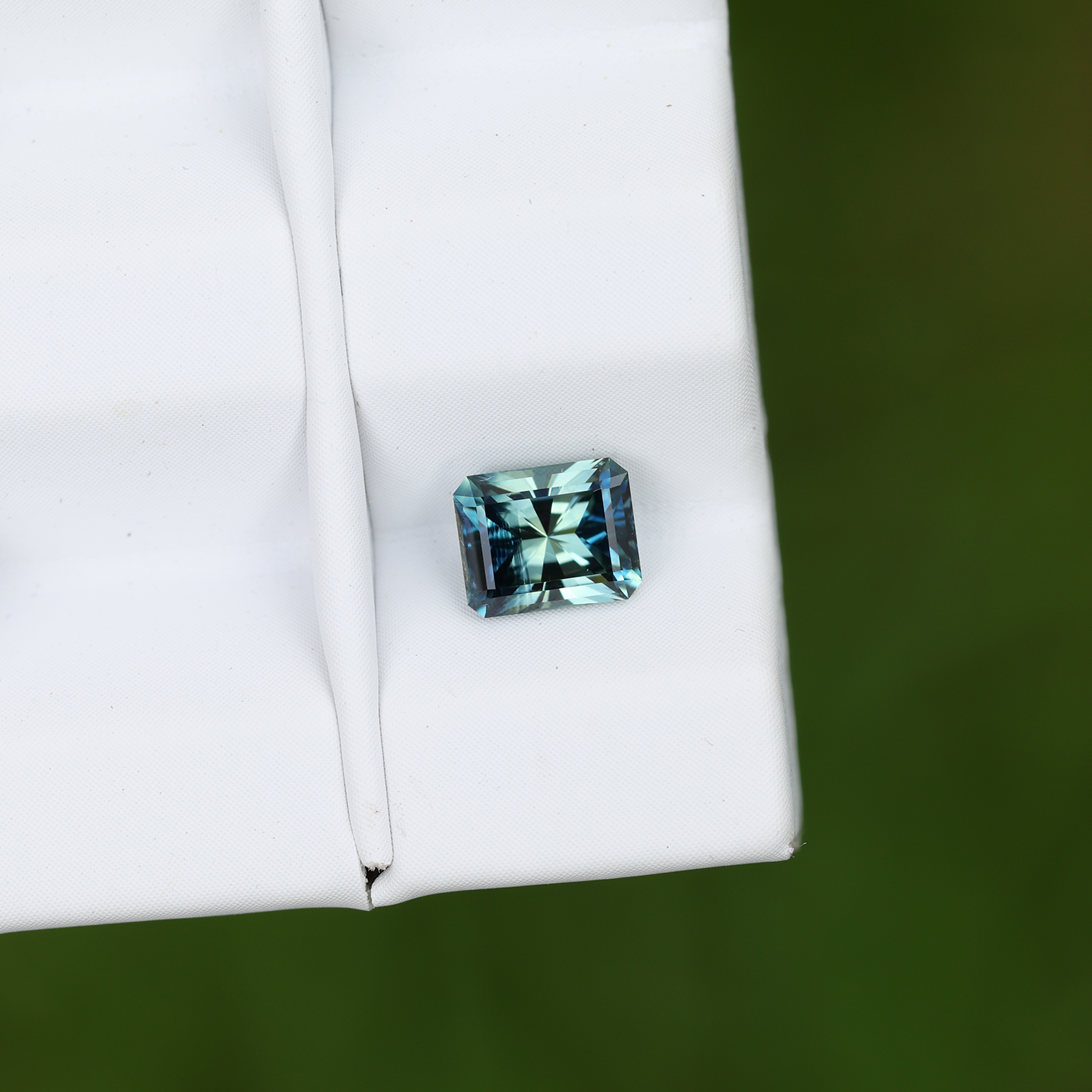 Sapphire 0.92 ct