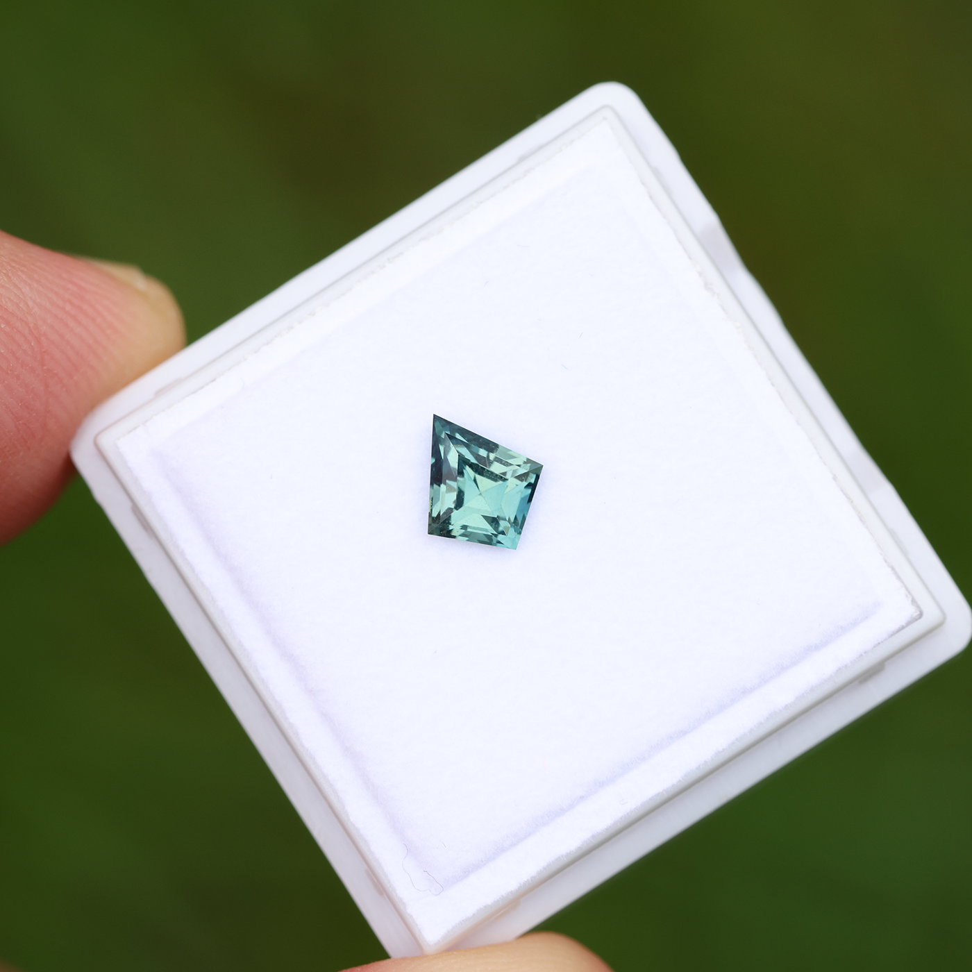Sapphire 0.54 ct