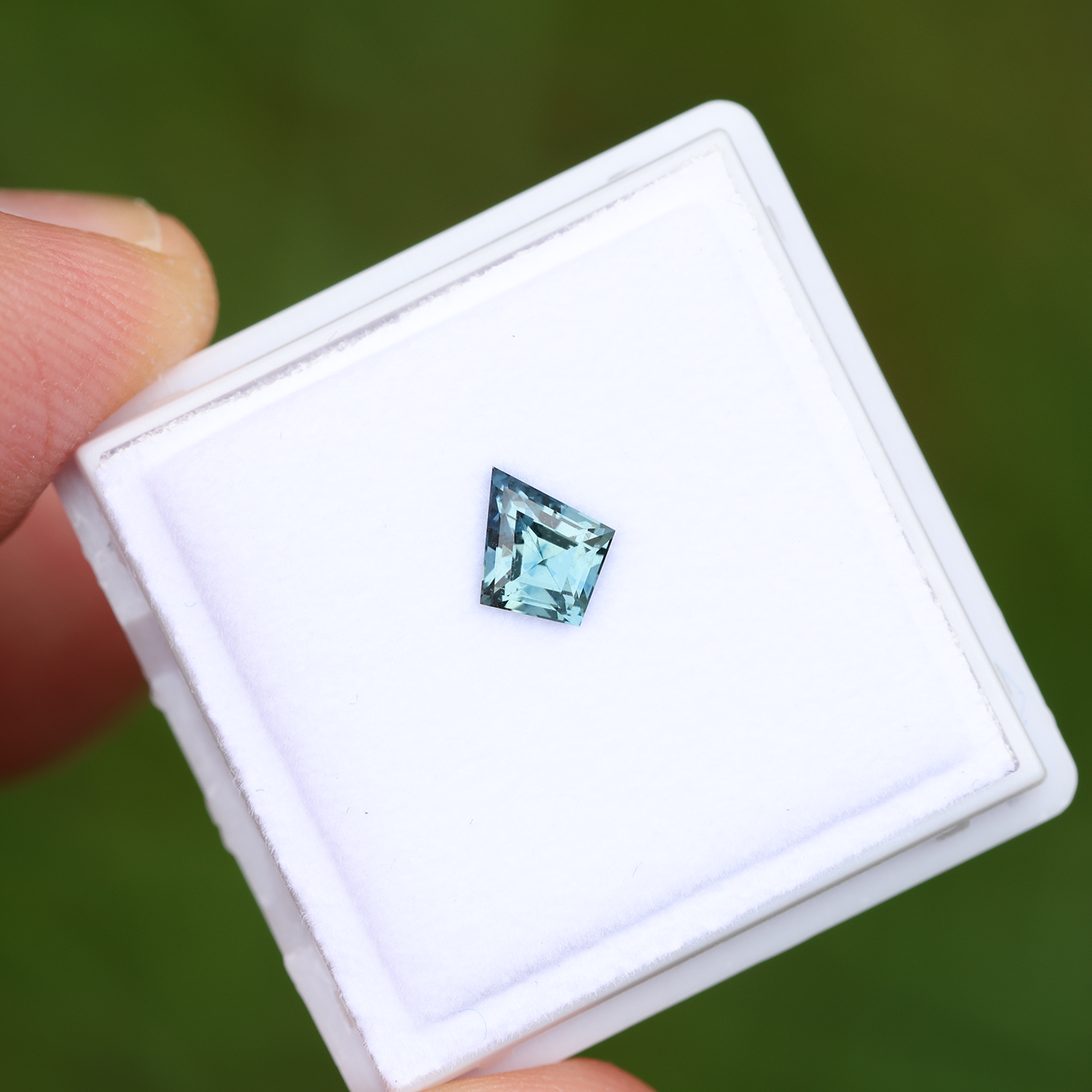 Sapphire 0.53 ct