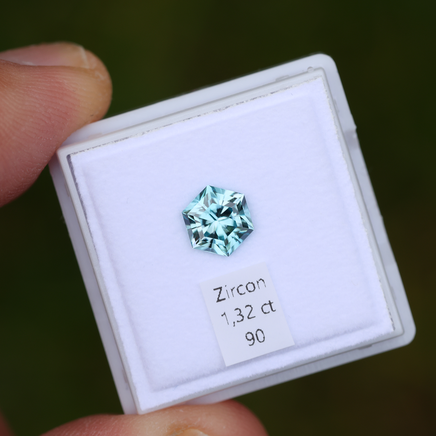 Zirkon 1.32 ct