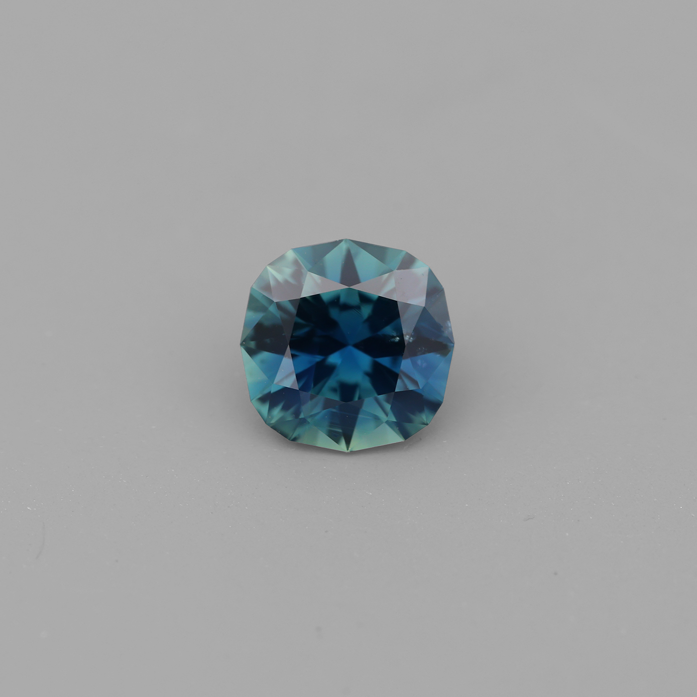 Sapphire 0.82 ct
