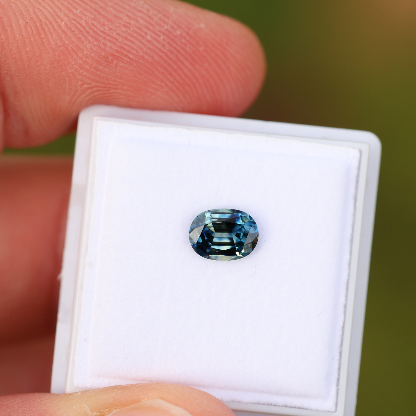 Sapphire 0.75 ct