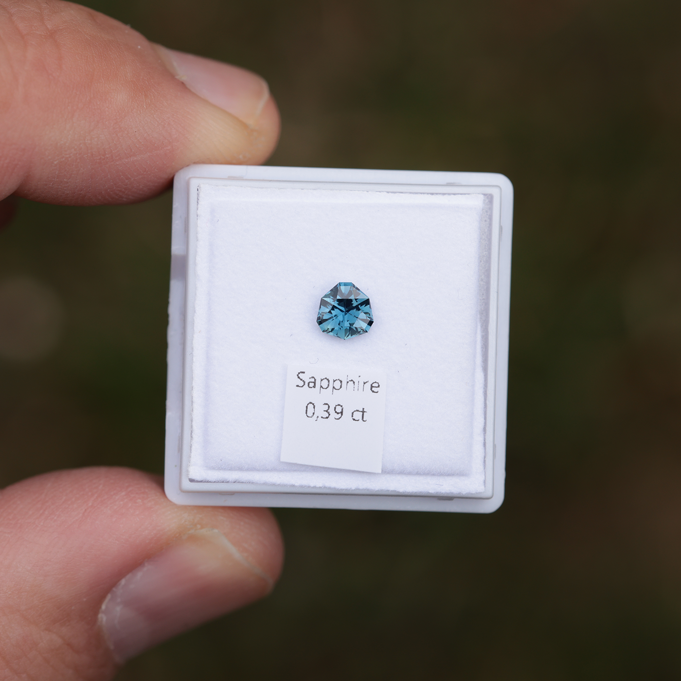 Sapphire 0.39 ct