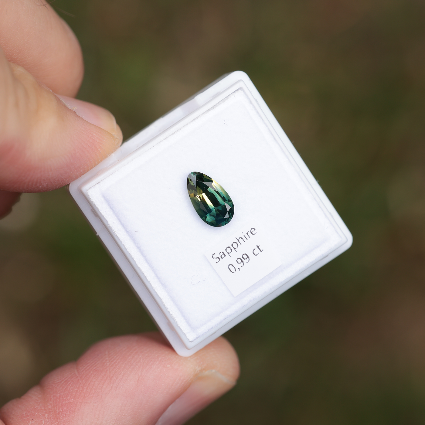 Sapphire 0.99 ct