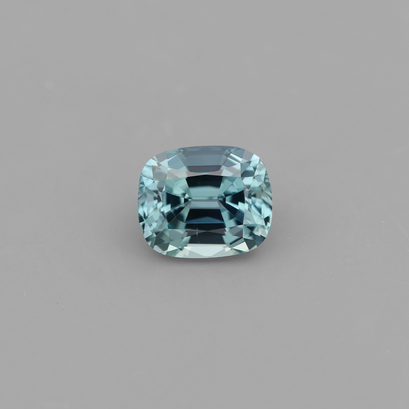 Sapphire 0.74 ct