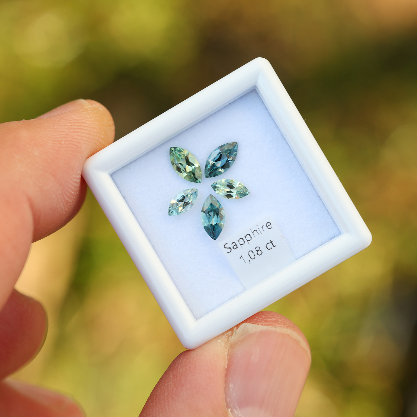 Sapphire Set 1.09 ct