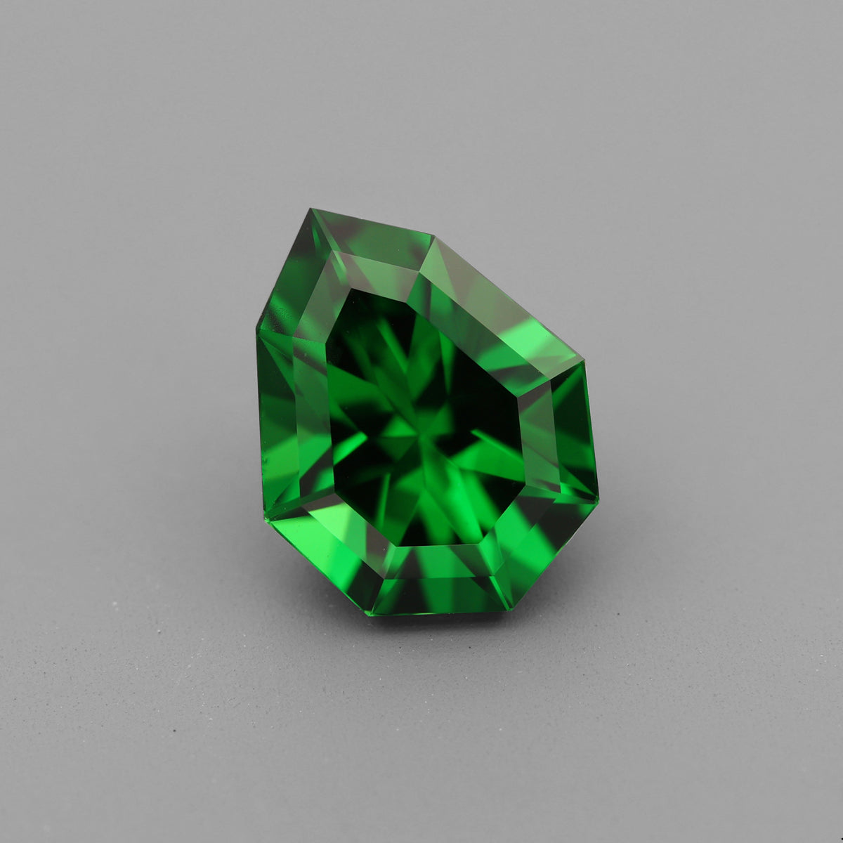 Tsavorit 1.92 ct