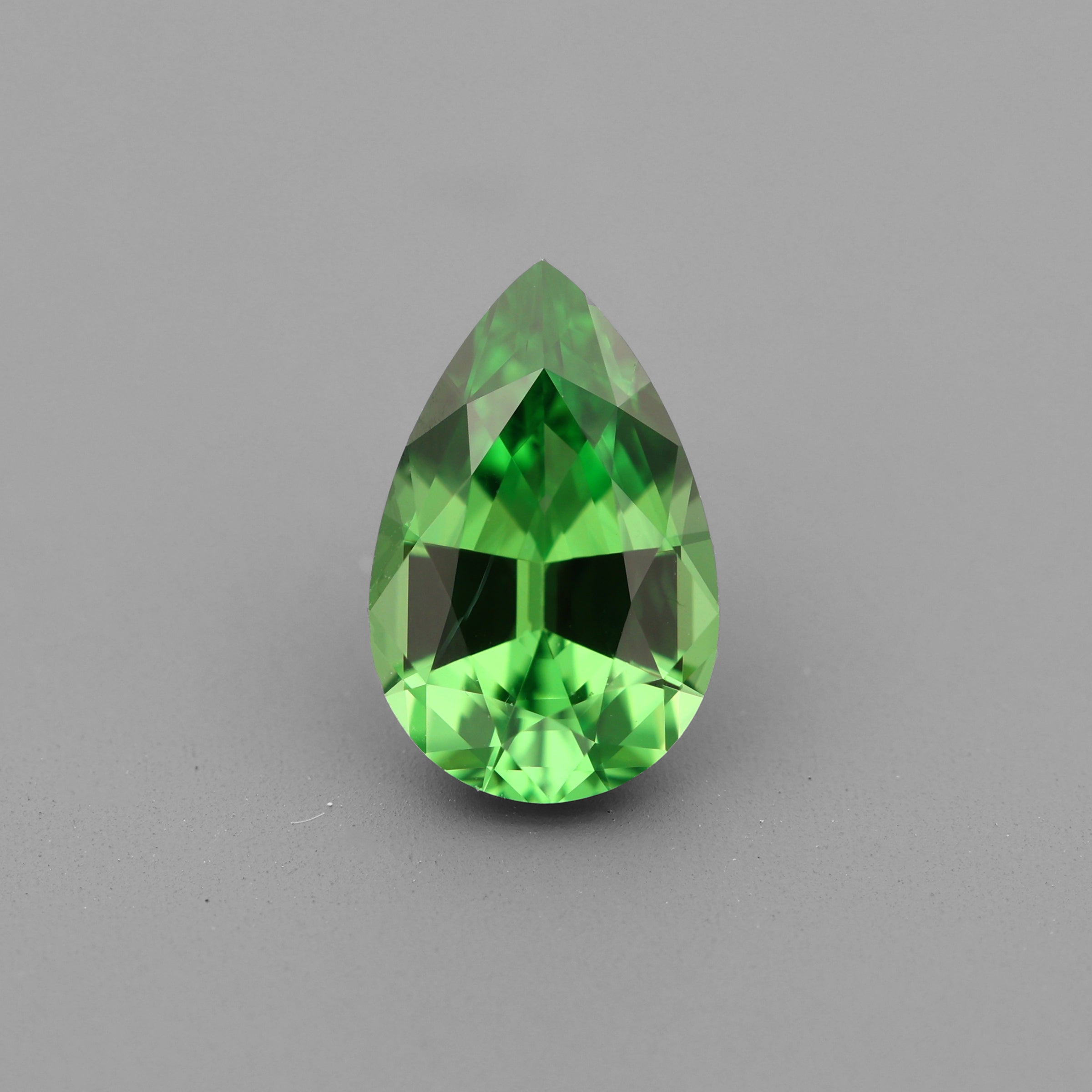 Tsavorit 1.03 ct