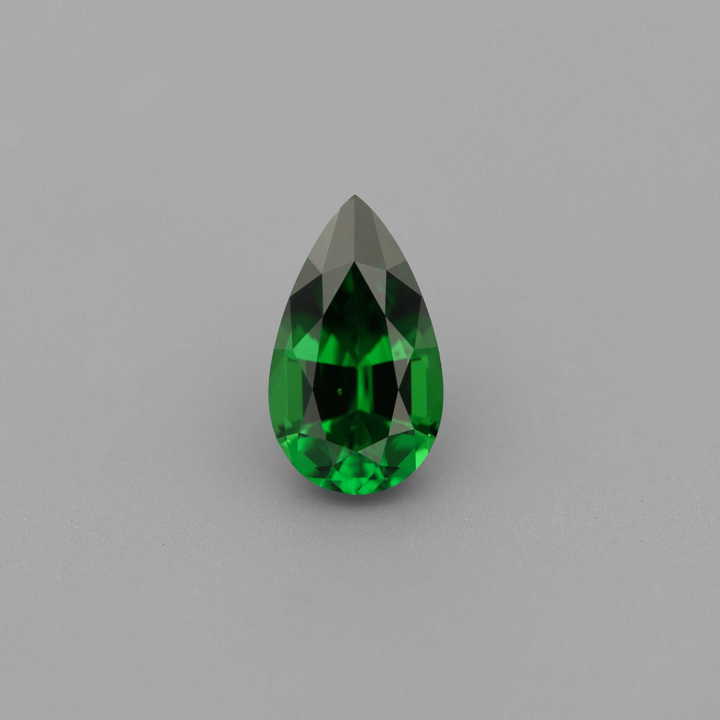 Tsavorite 0.89 ct