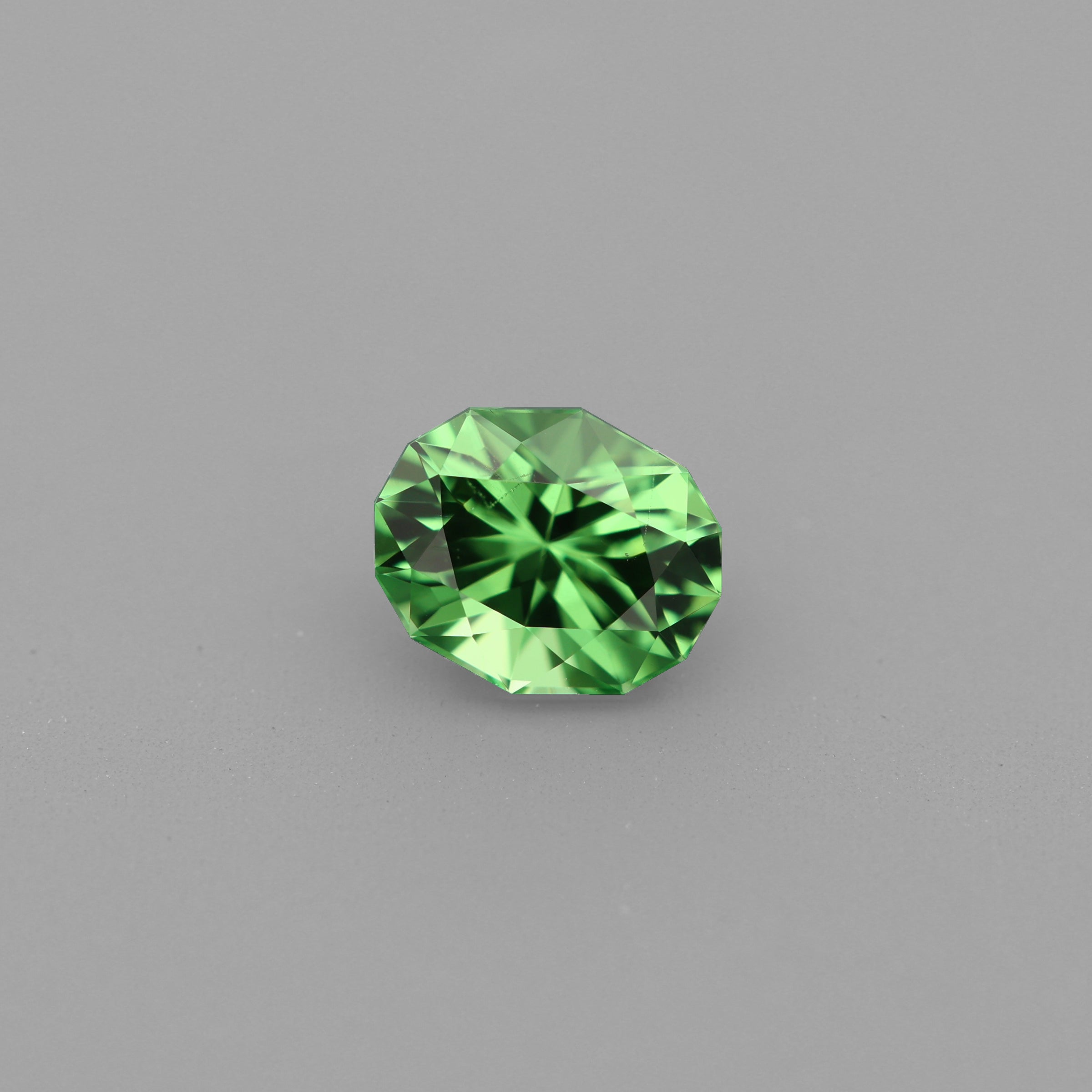 Tsavorit 0.47 ct