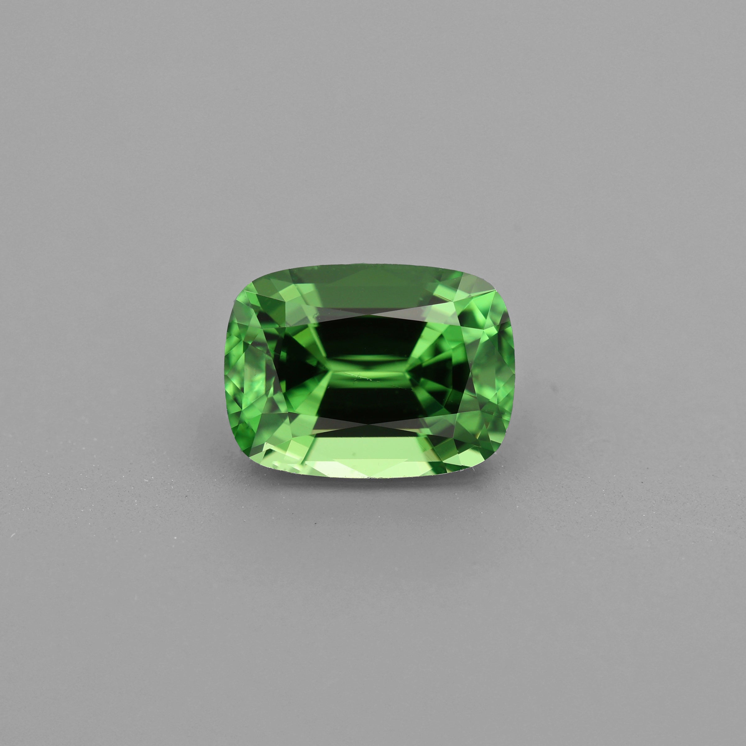 Tsavorite 1.43 ct