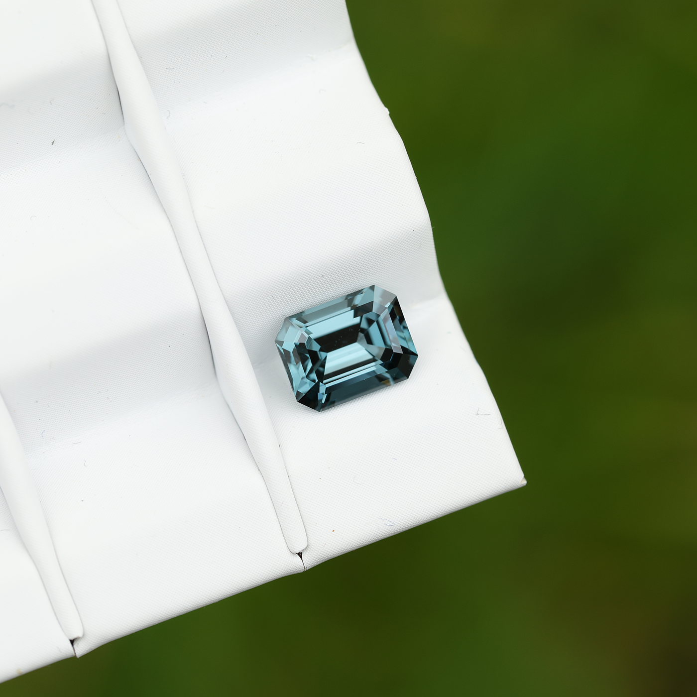 Spinel 1.69 ct
