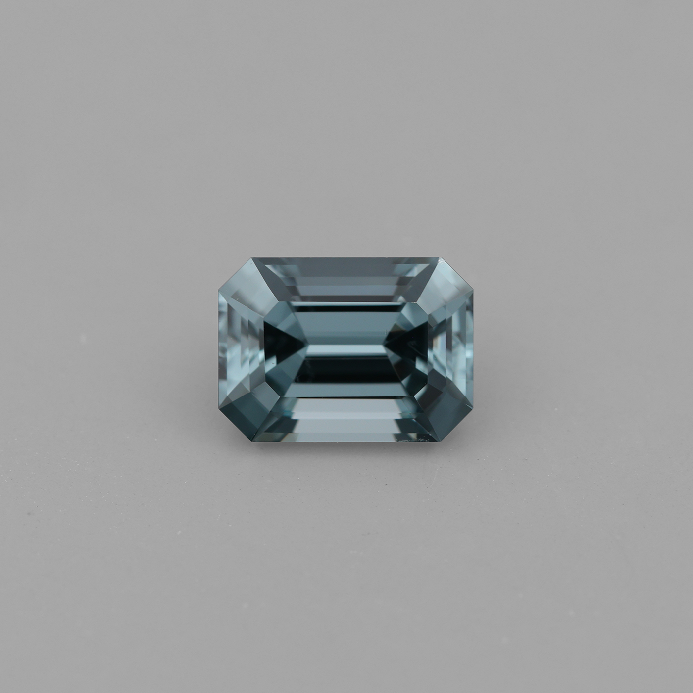 Spinel 1.23 ct