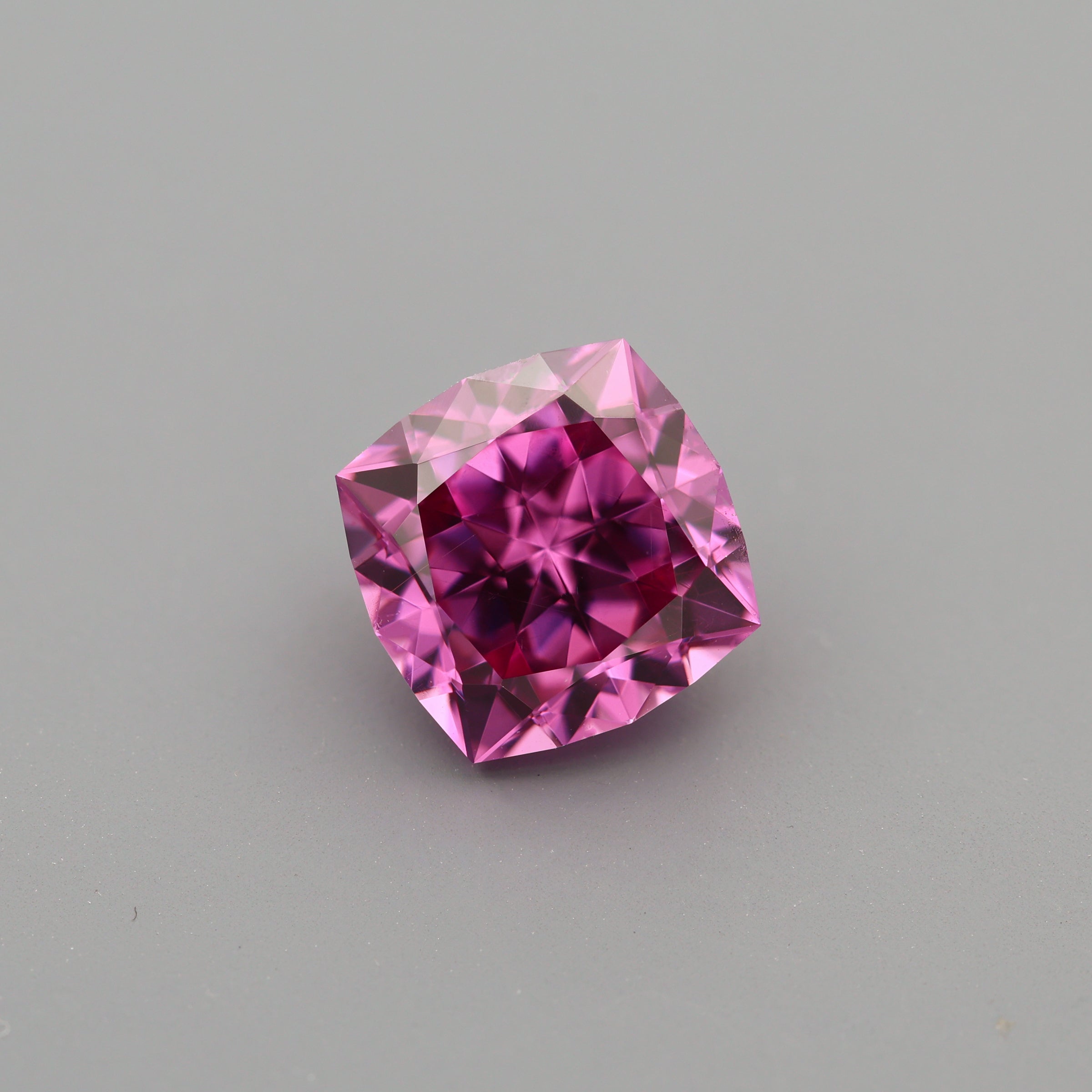 Granat "Umbalit" 3.83 ct