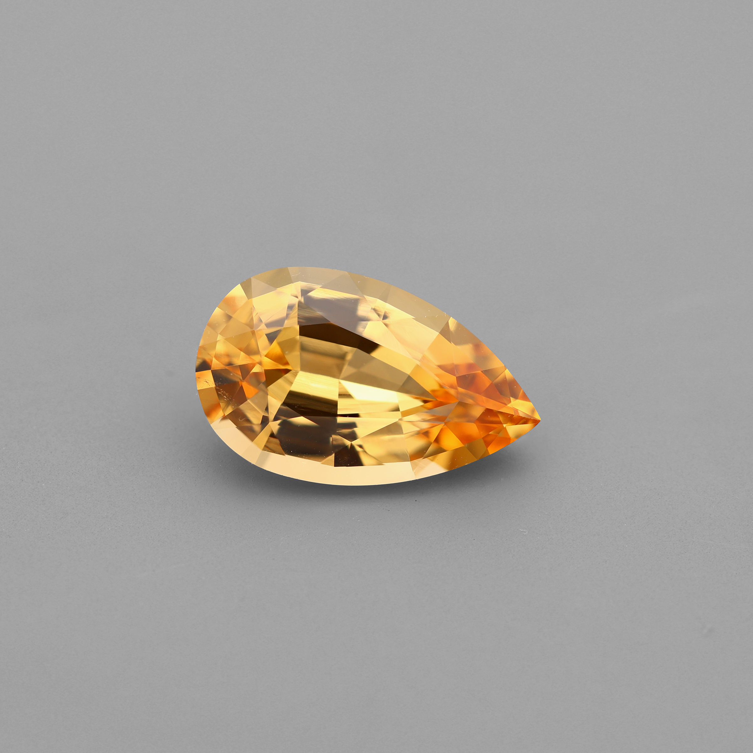 Imperial Topaz 3.81 ct