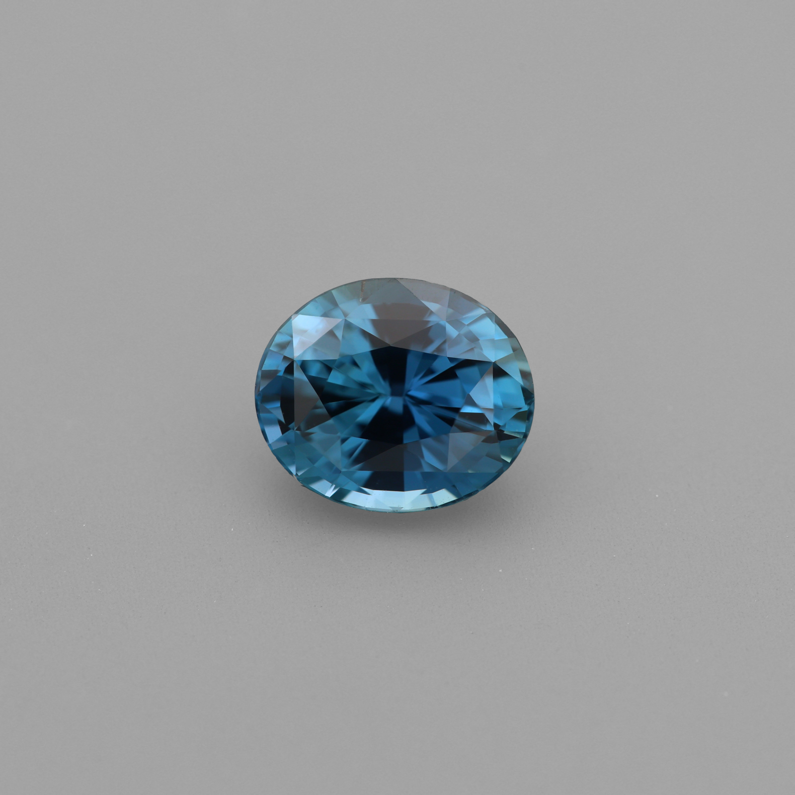 Sapphire 2.09 ct