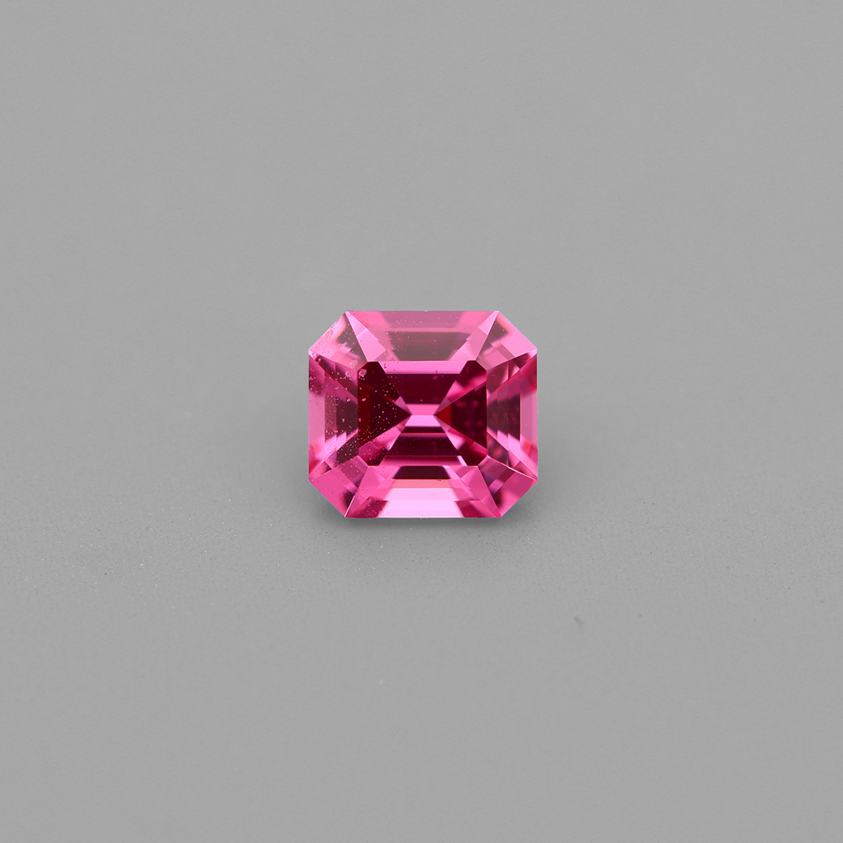 Spinel 0.51 ct