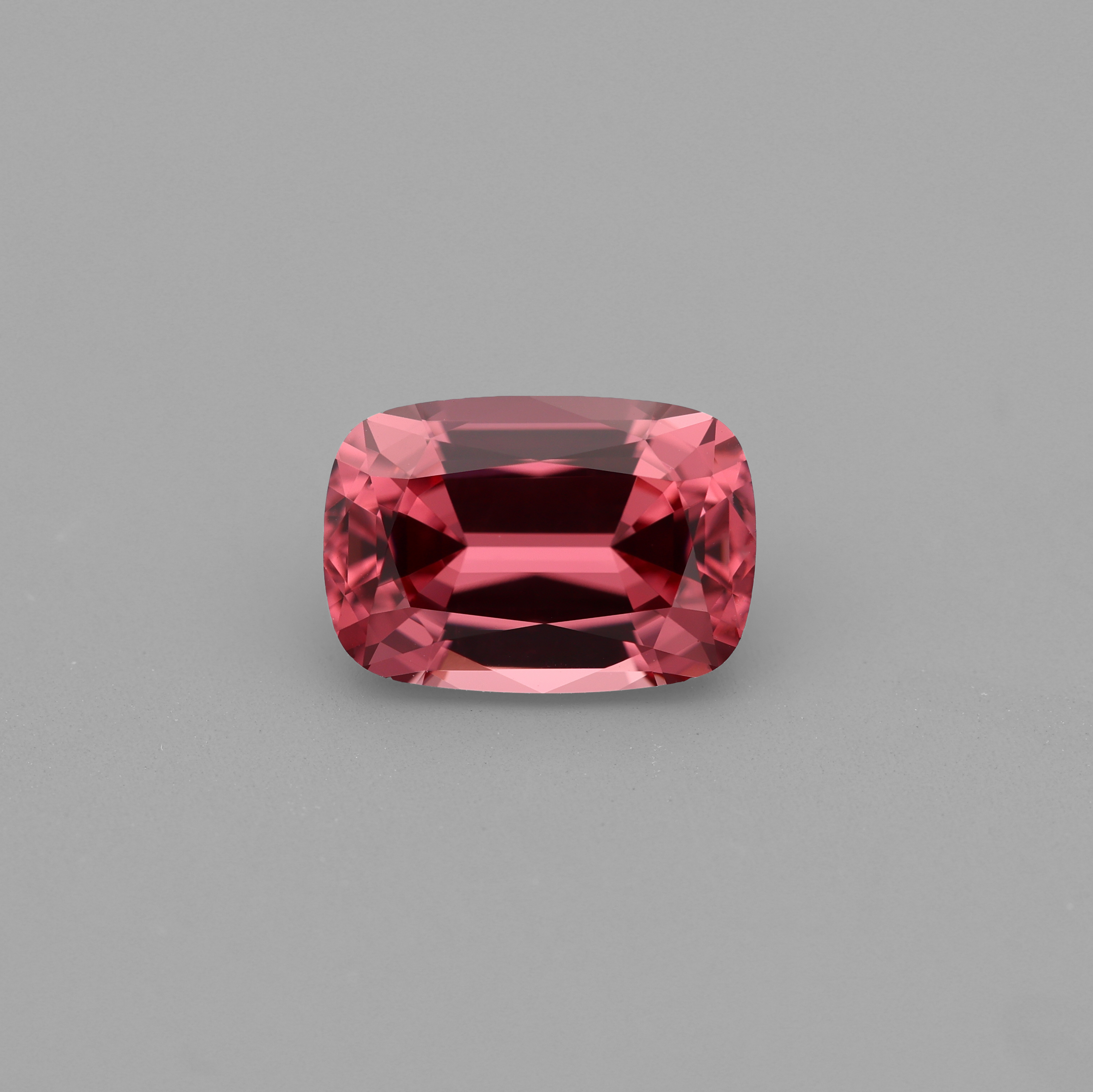 Spinel 1.79 ct