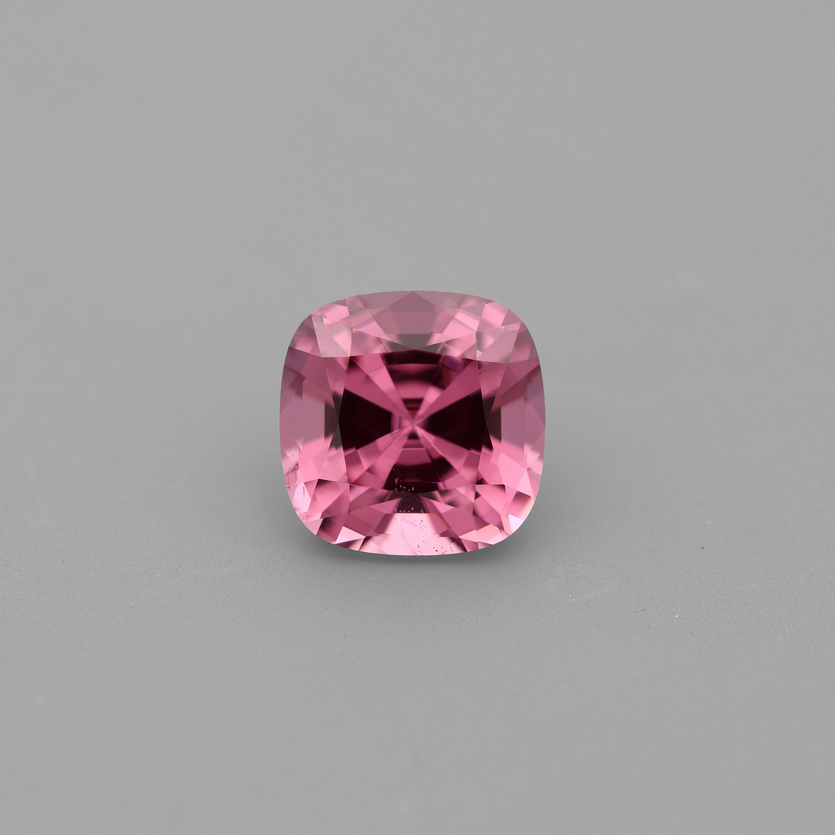 Spinel 1.20 ct