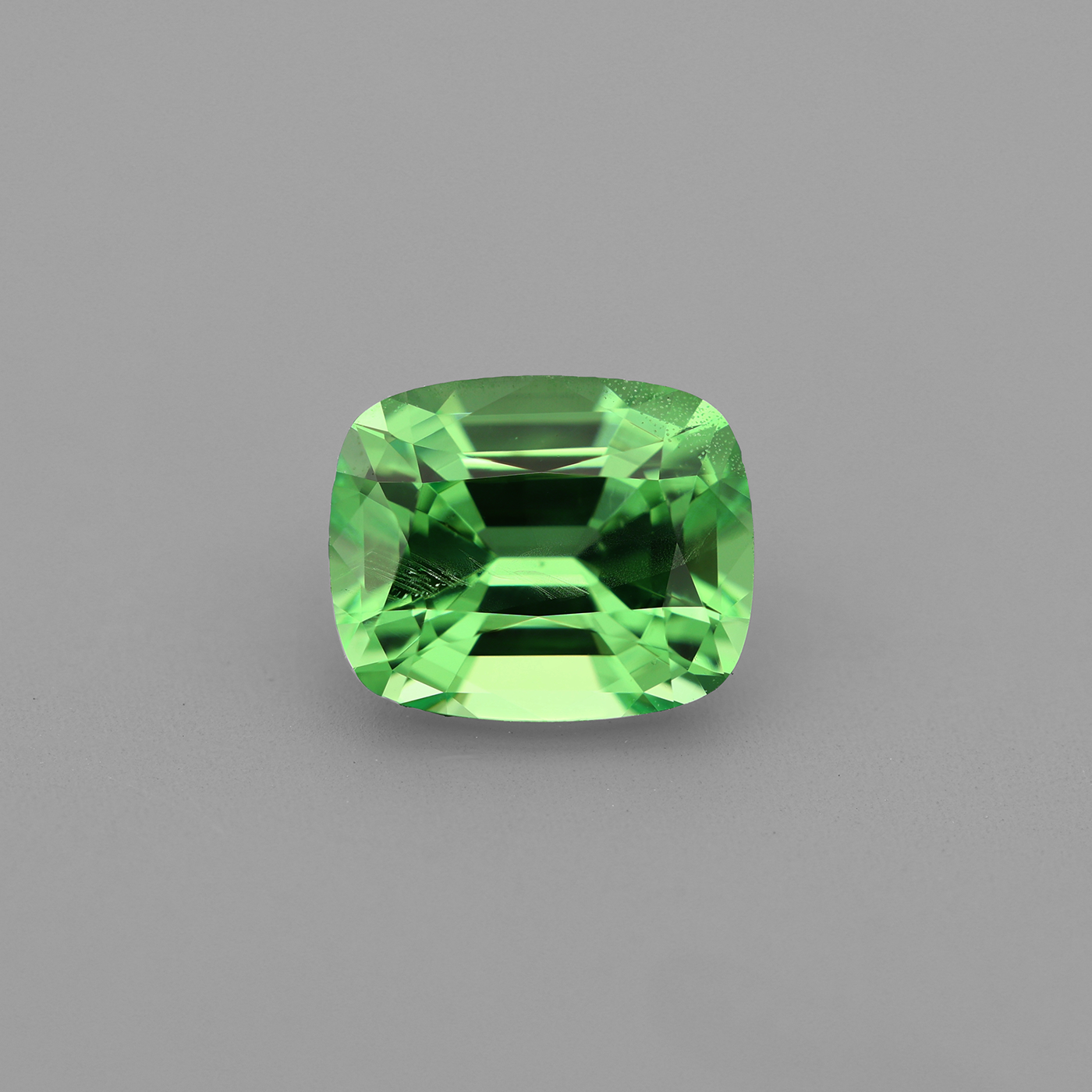 Tsavorit 1.08 ct