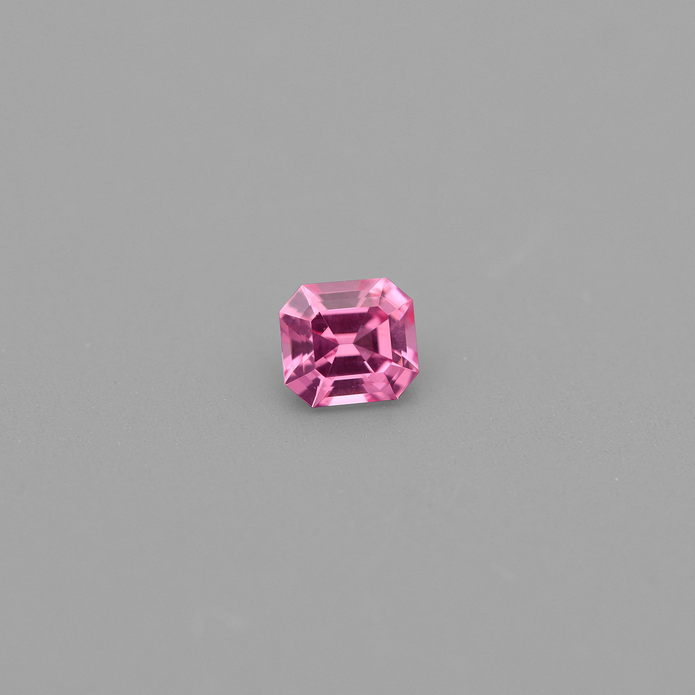 Spinel 0.17 ct