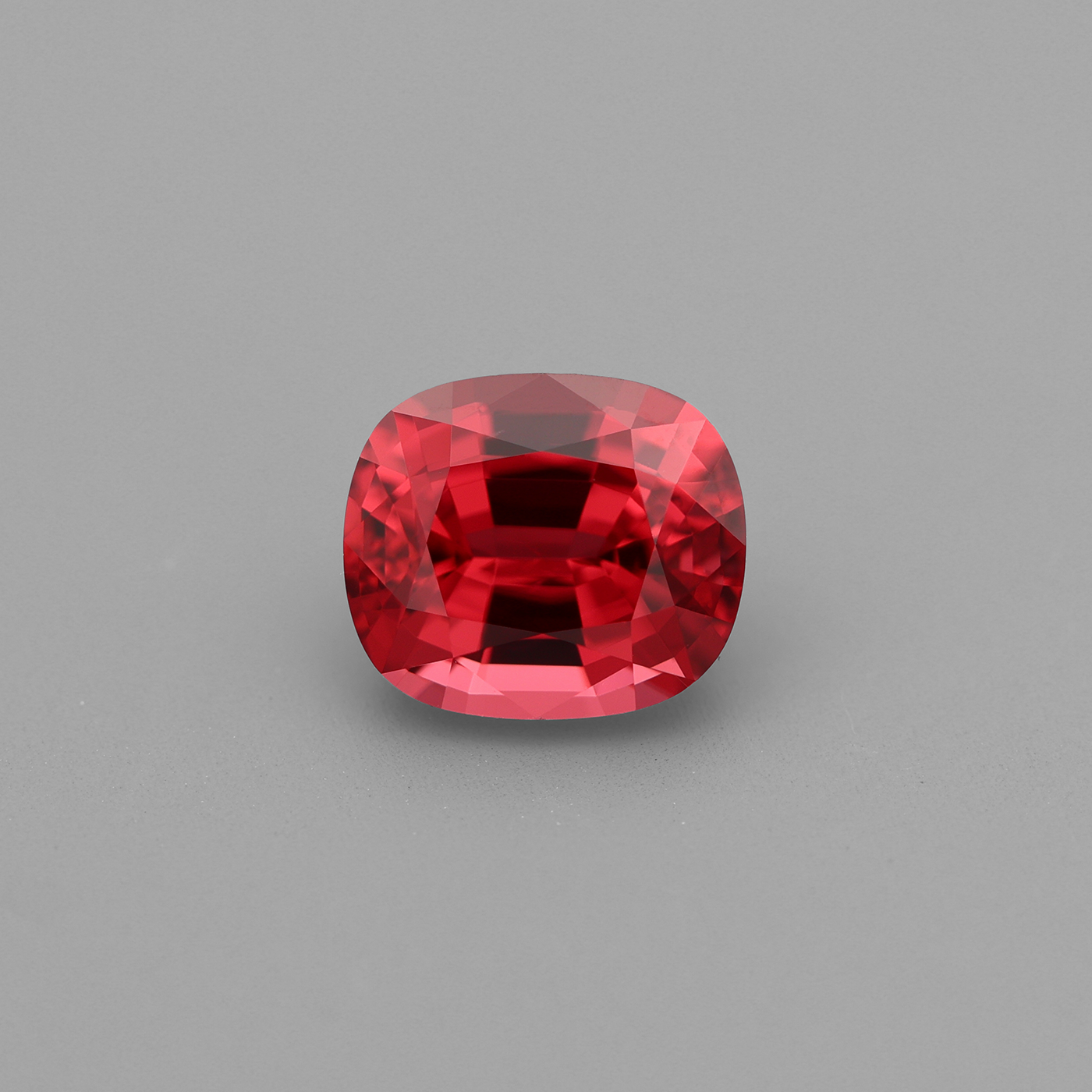 Spinel 1.38 ct