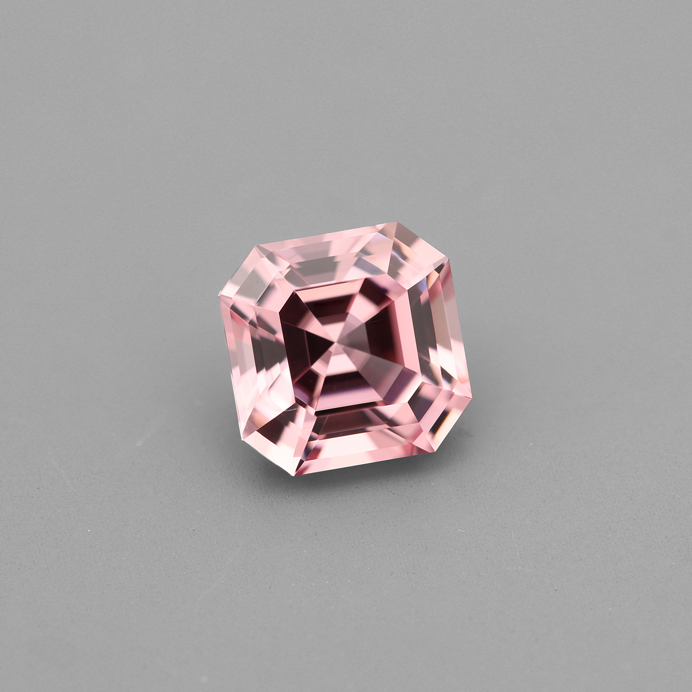 Mahenge Granat 2.27 ct