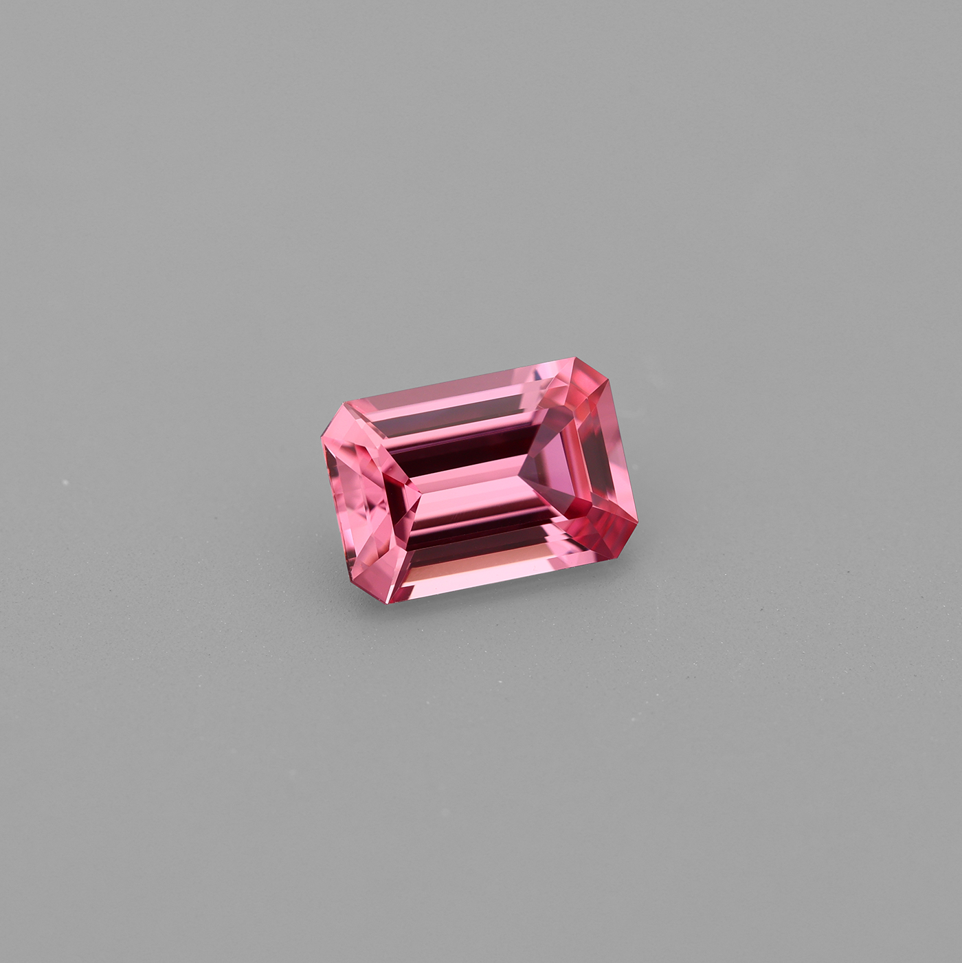 Spinel 1.02 ct