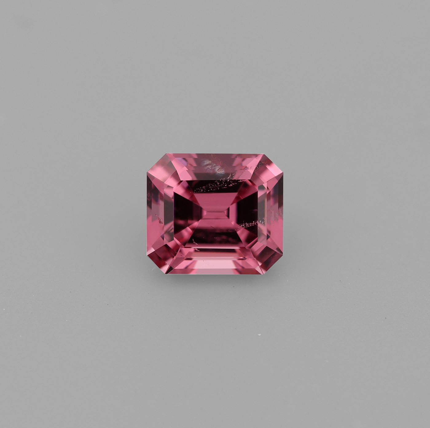 Spinel 1.87 ct