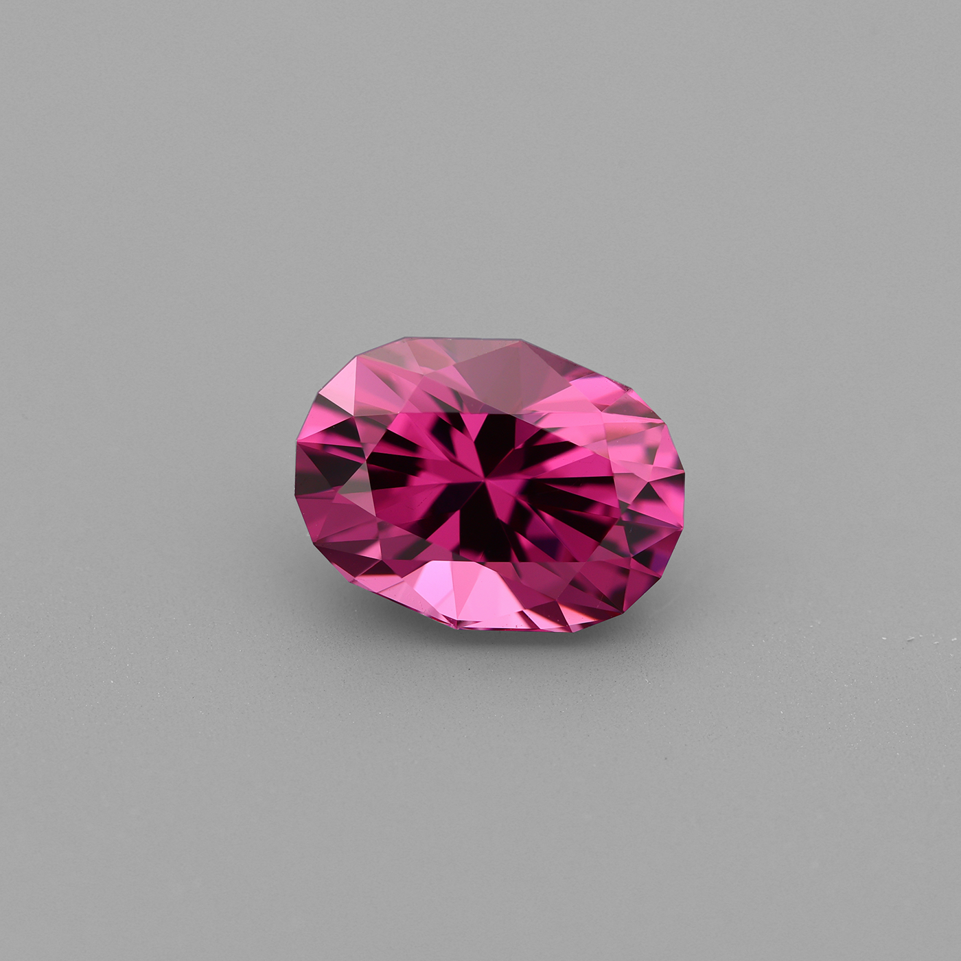 Rhodolith 3.27 ct