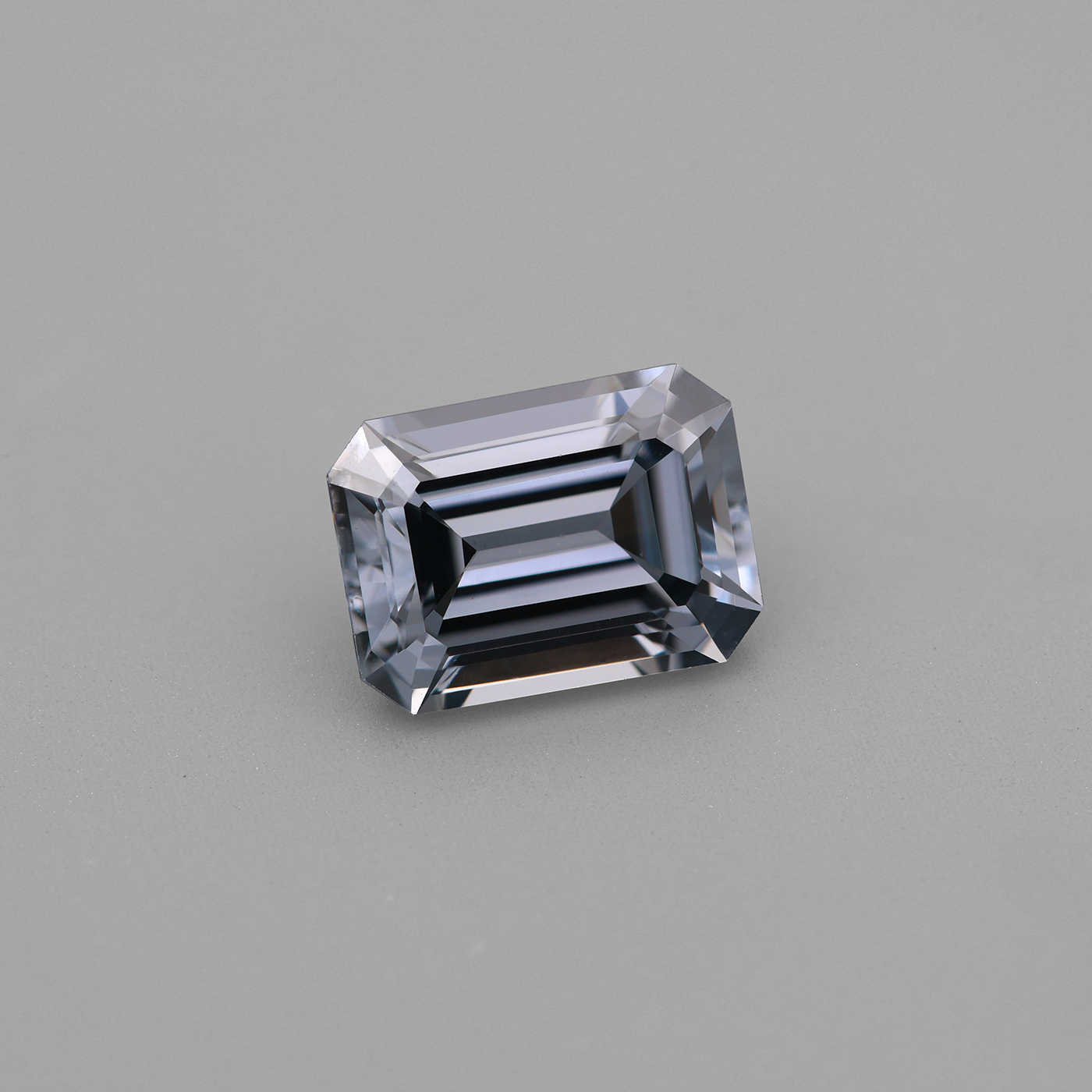 Spinel 1.94 ct