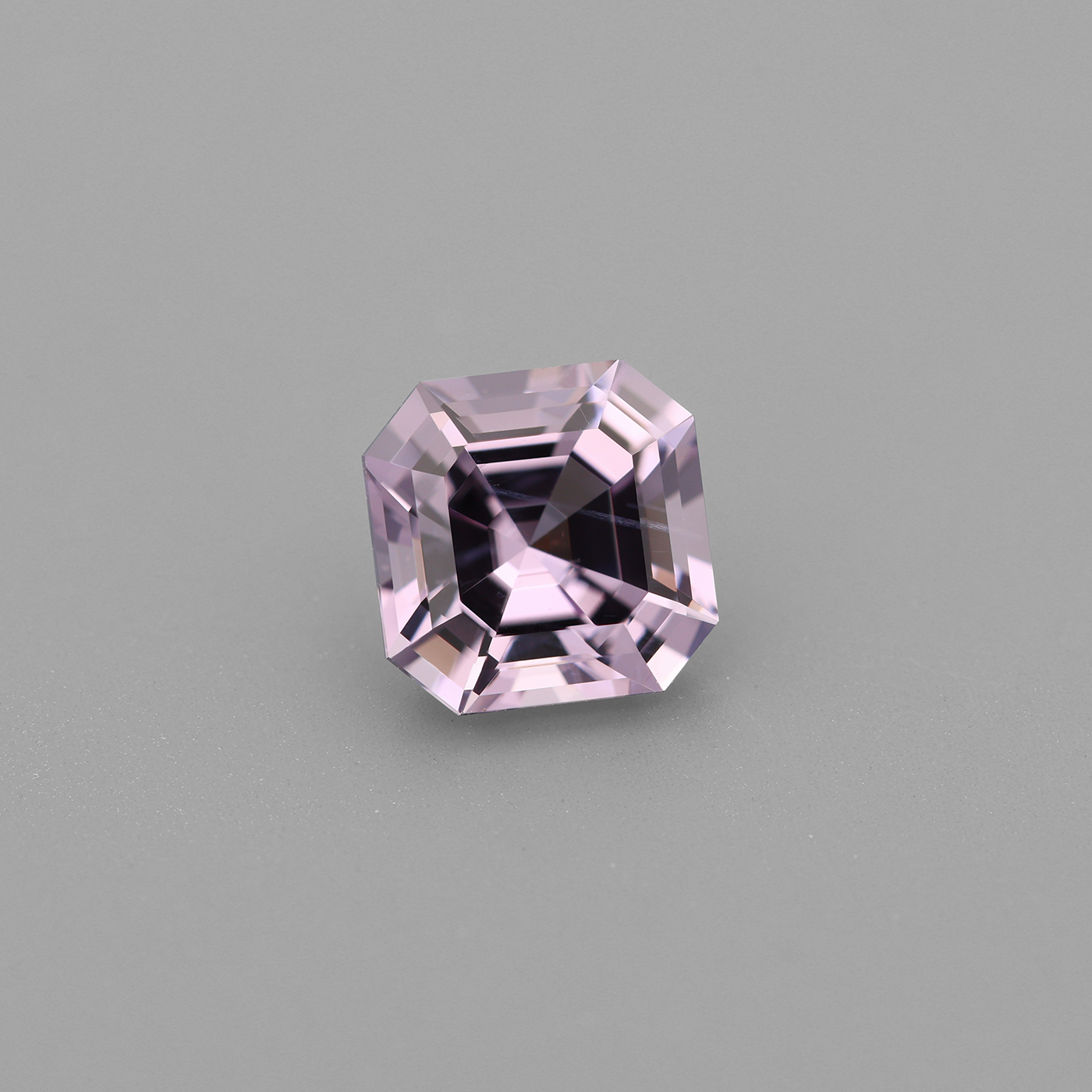 Spinel 1.68 ct