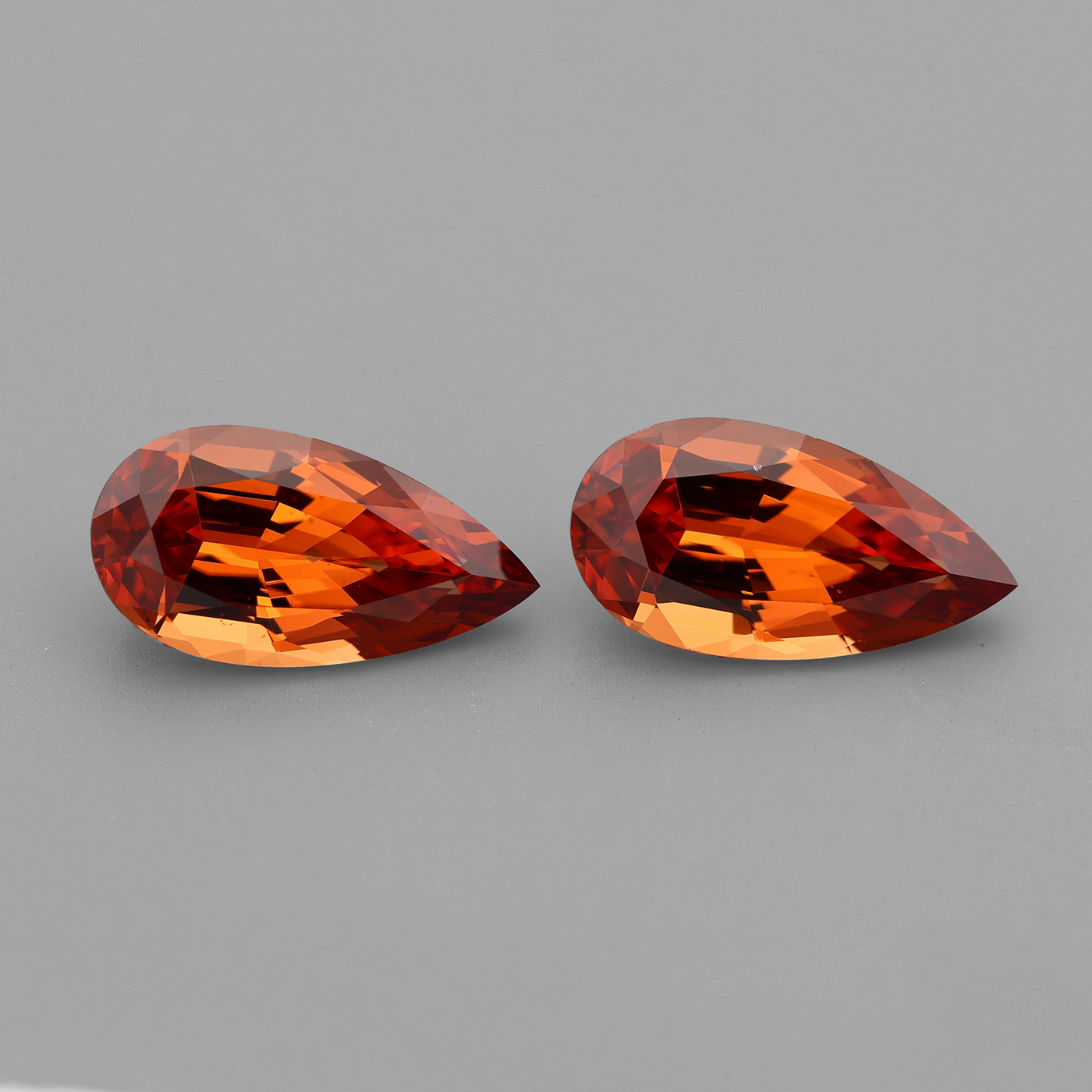 Malaya Garnet Pair 4.68 ct