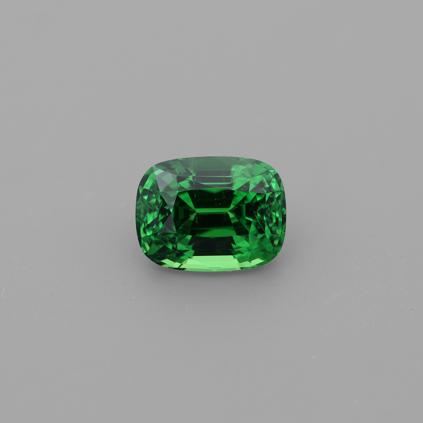 Tsavorite 2.24 ct