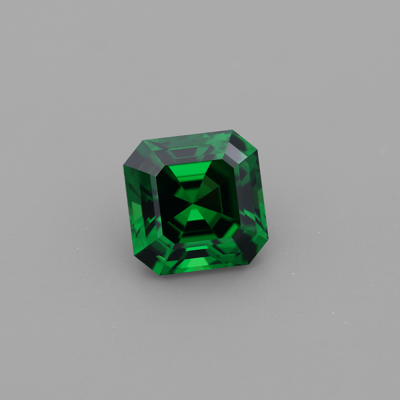 Tsavorite 3.12 ct