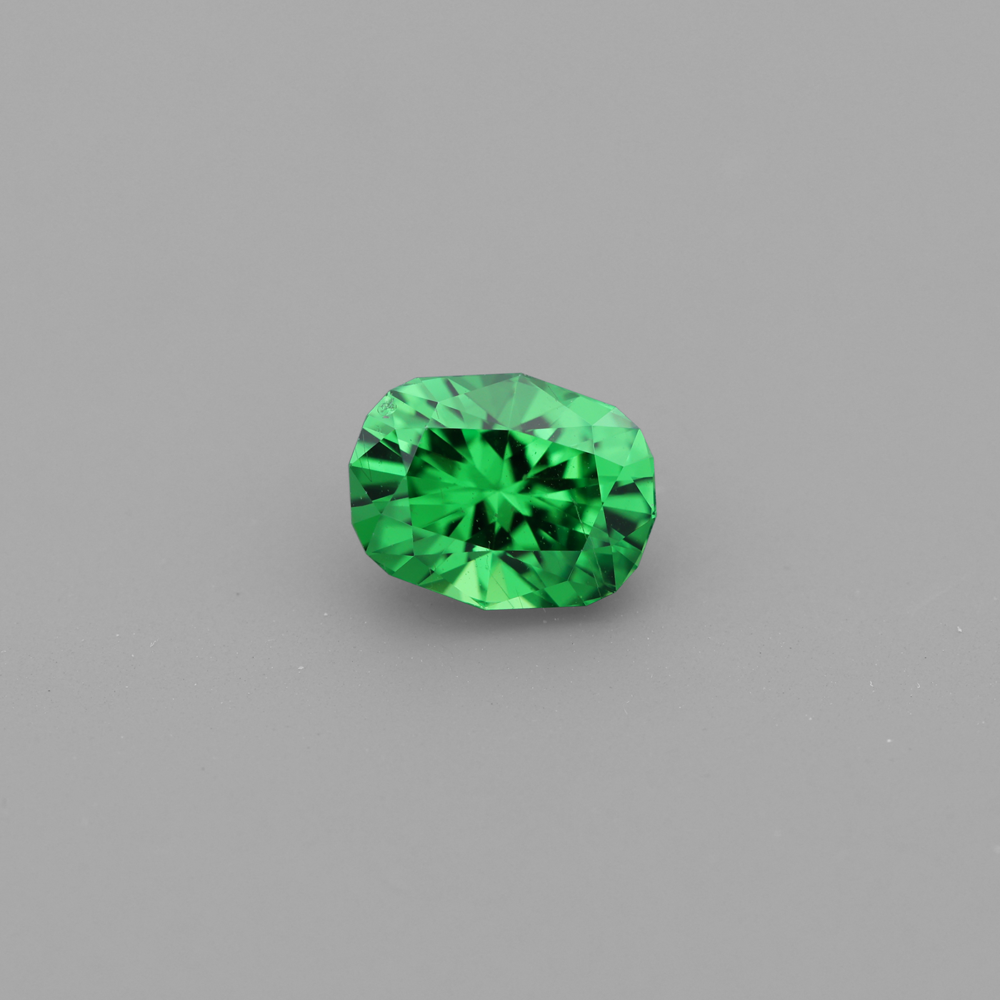 Tsavorite 1.05 ct