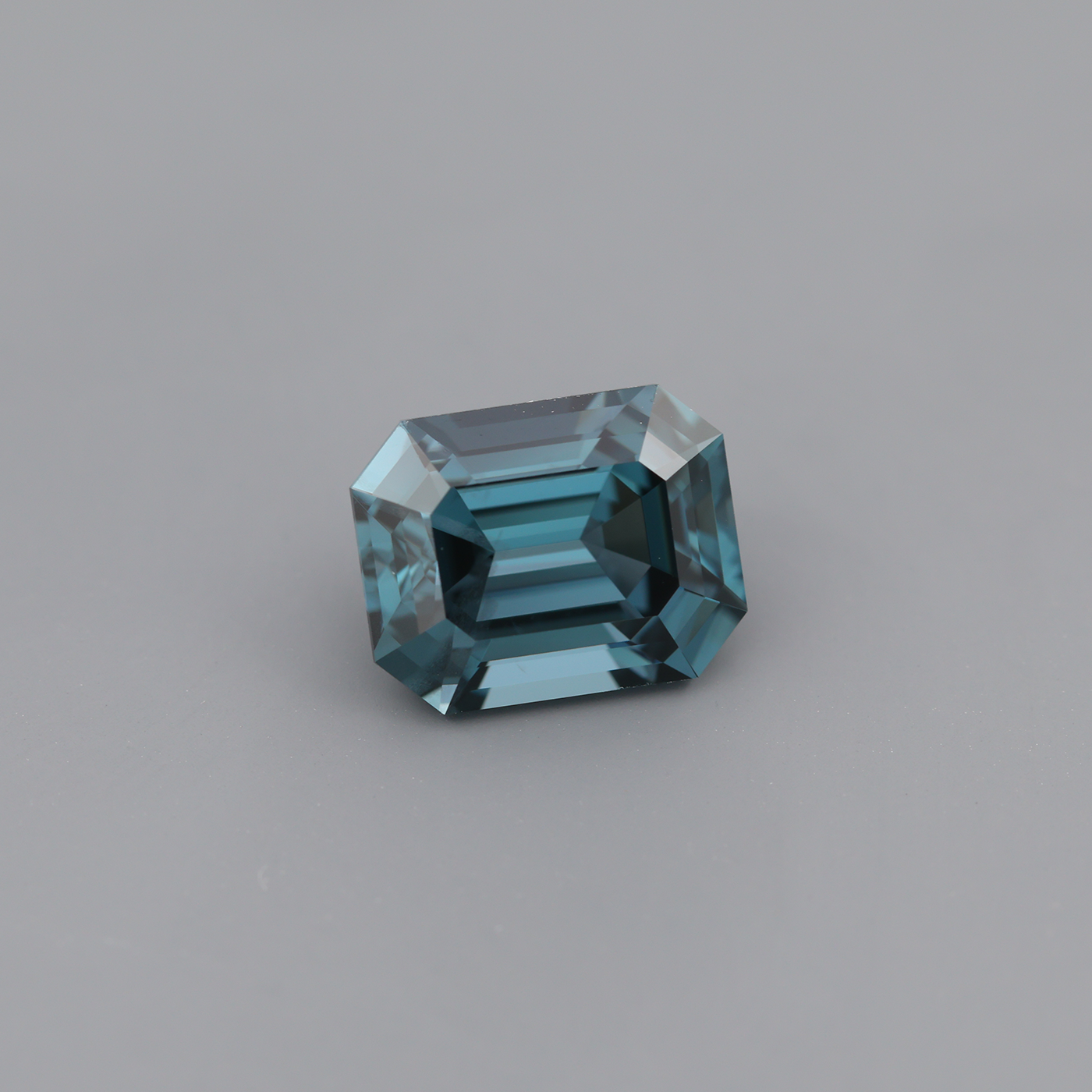 Spinel 2.45 ct