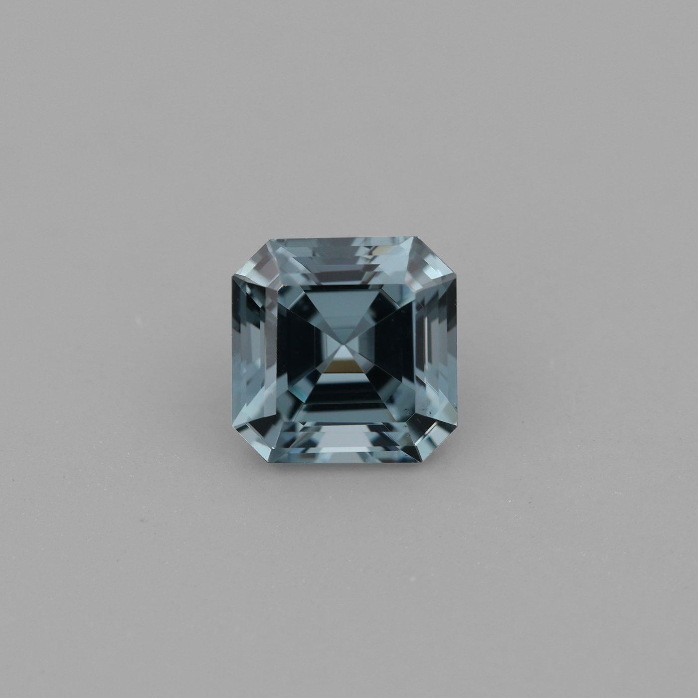 Spinel 1.03 ct