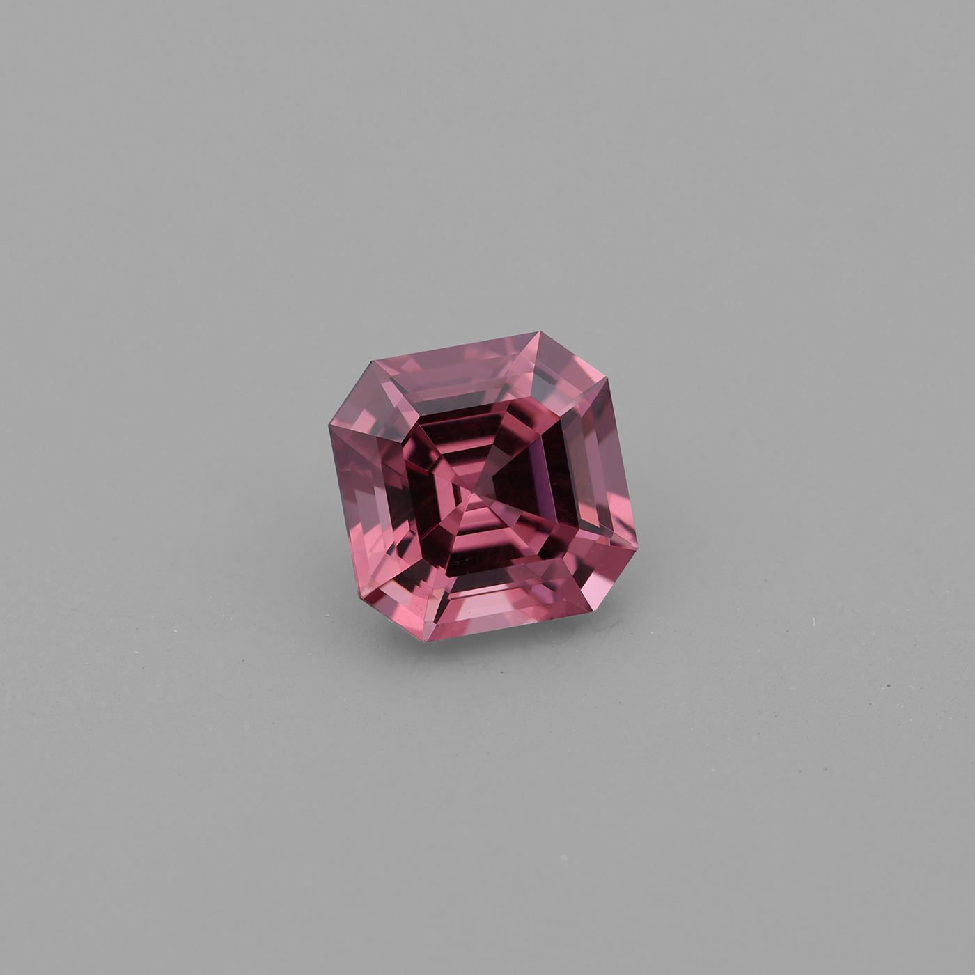 Malaya Garnet 1.48 ct