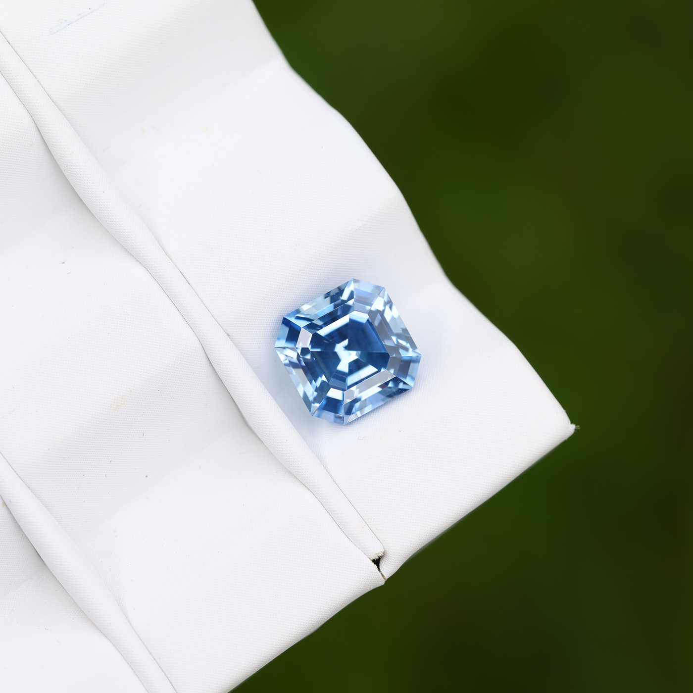 Sapphire 2.41 ct