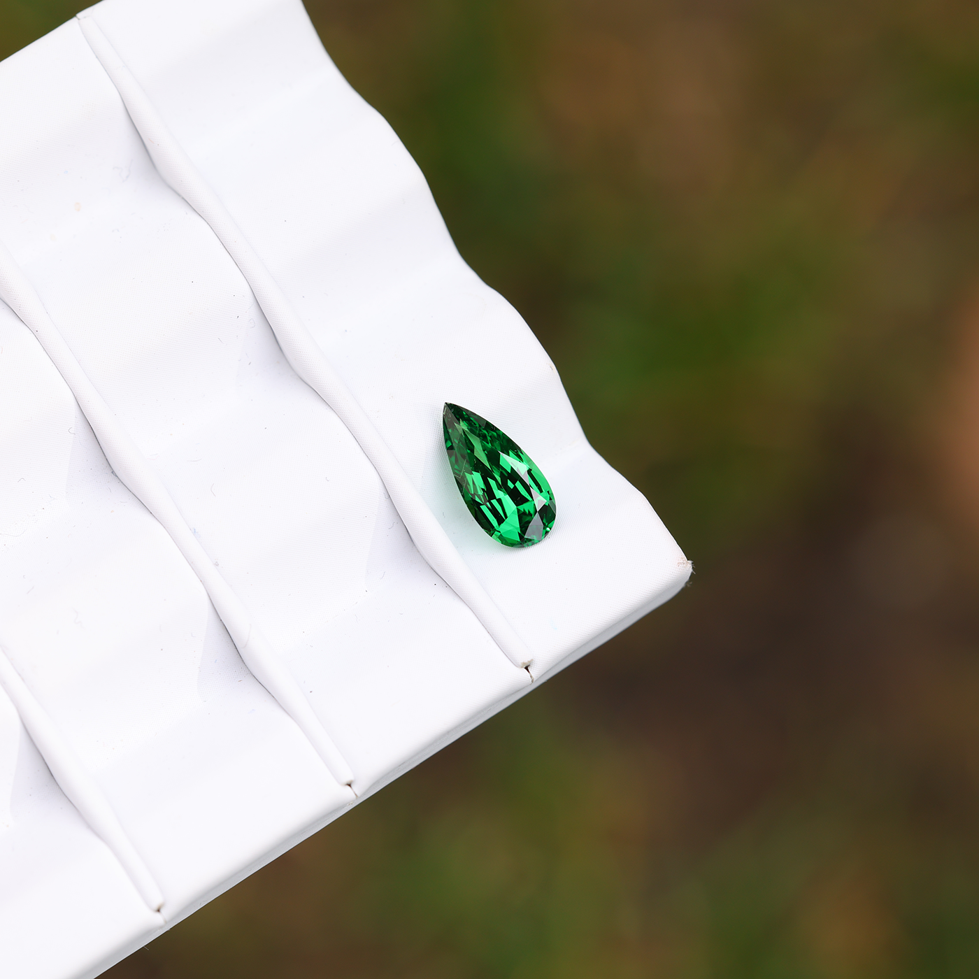 Tsavorite 1.48 ct